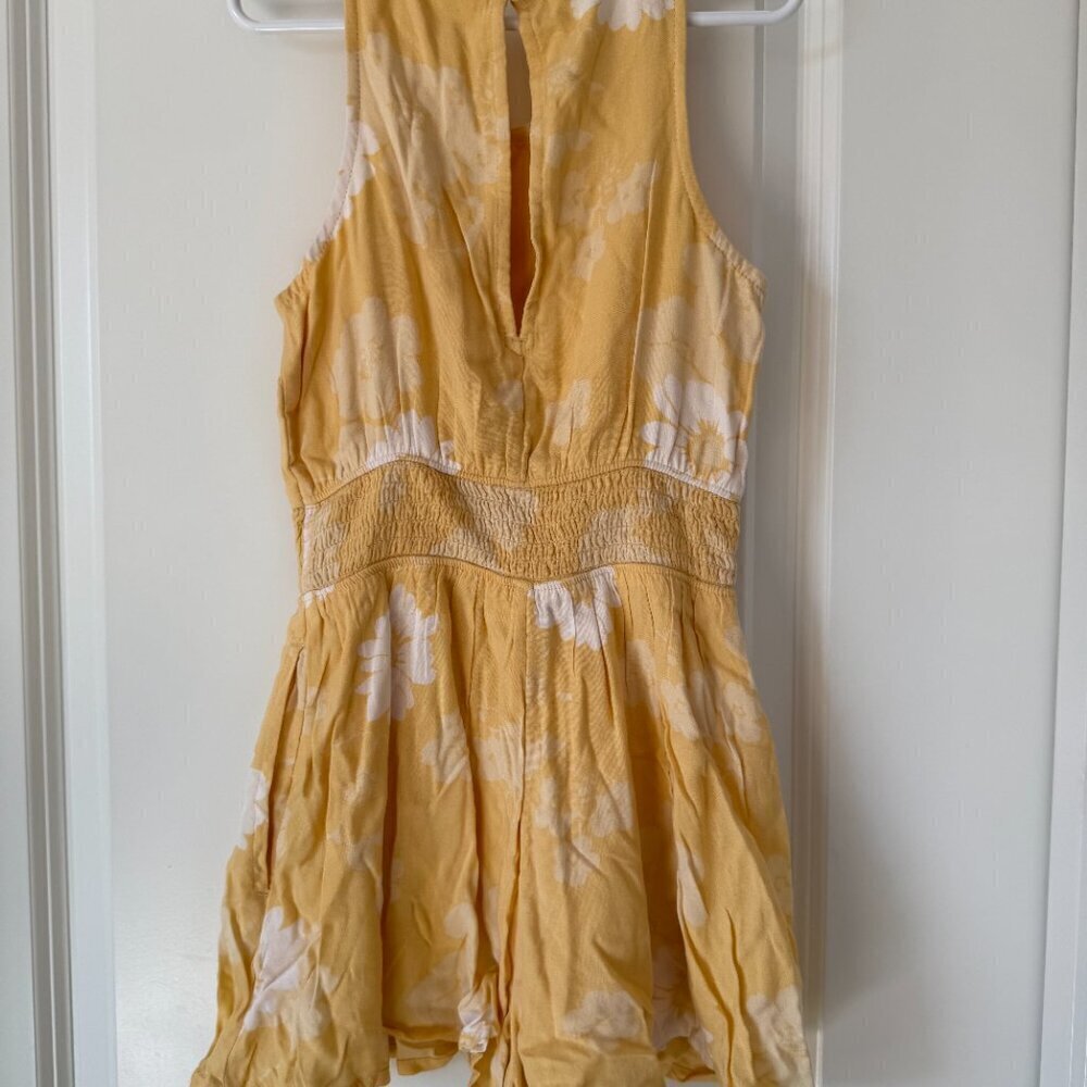 Abercrombie Kids Yellow Floral Cutout Romper - Size 7/8 - Picture 3 of 5